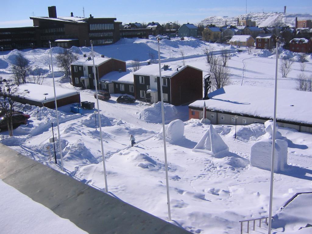 Stf Malmfaeltens Folkhoegskola Kiruna Buitenkant foto