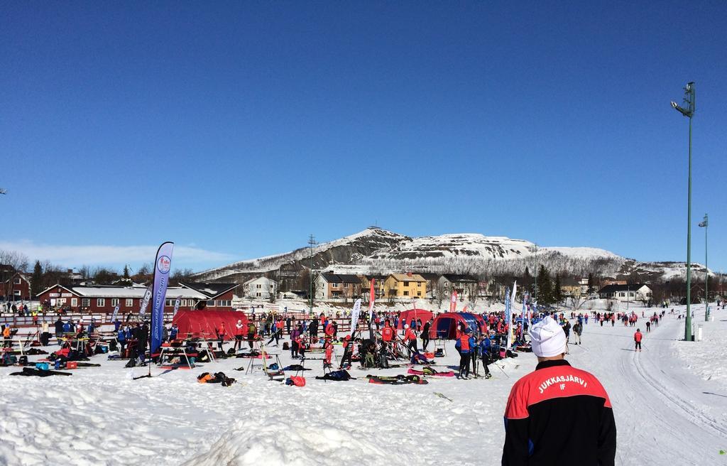 Stf Malmfaeltens Folkhoegskola Kiruna Buitenkant foto